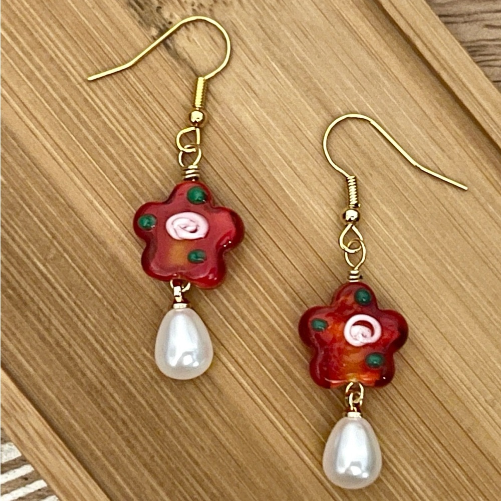 New Adorable Red Lamp Work Glass Flower Imitation Pearl Drop Earrings